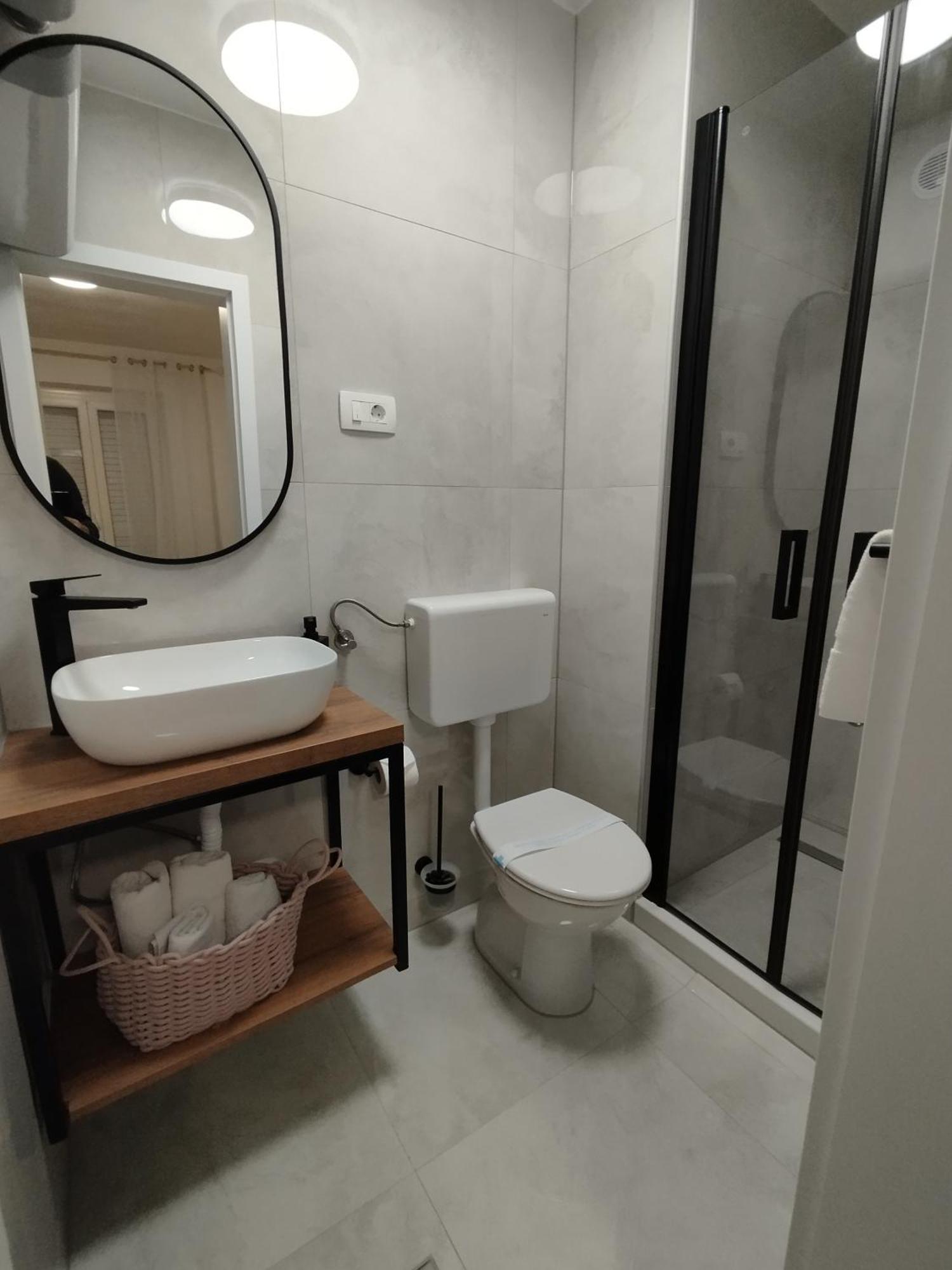 Family Apartment Vitlic Makarska Exterior photo